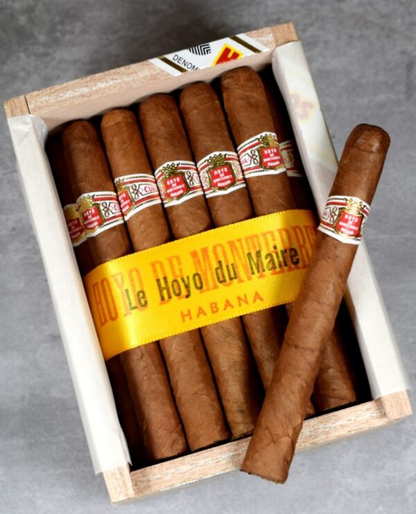 Hoyo De Monterrey Le Hoyo Du Maire