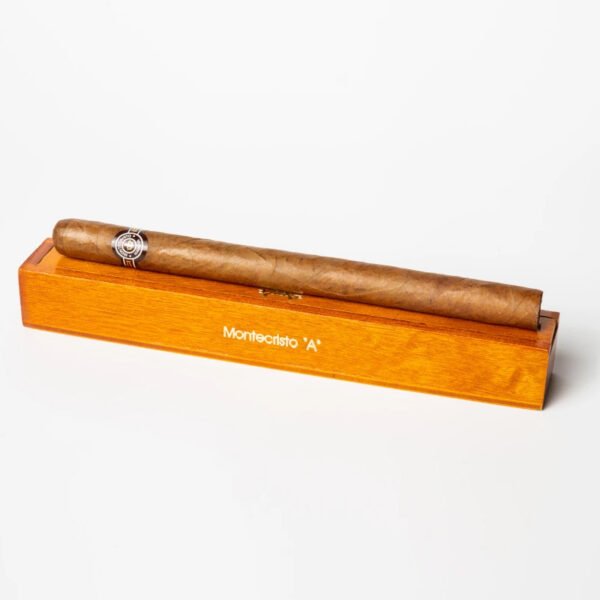 Montecristo A